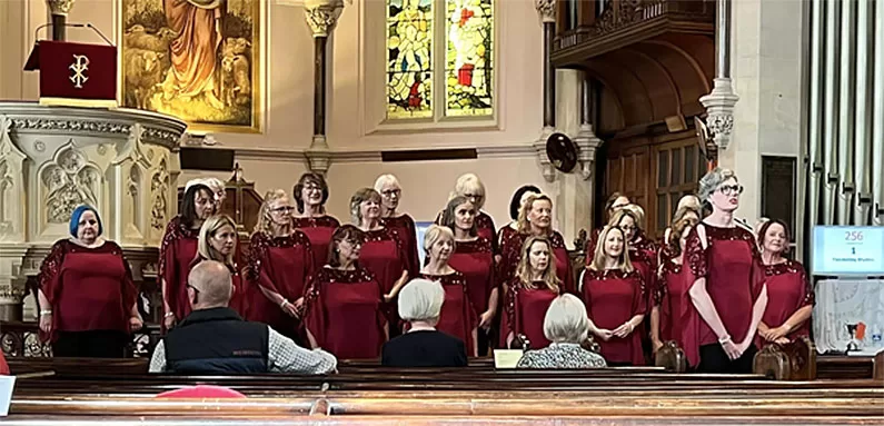 Fascinating Rhythm has a blast in Bournemouth the Chorus performing