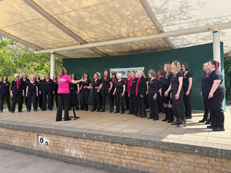 Singing in the Spring Sunshine with Fascinating Rhythm and Wendy Directing